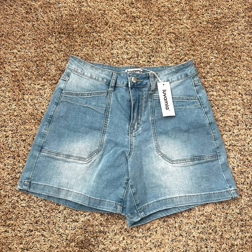 Luvamia Women's Light Blue Jean Shorts - Picture 1 of 5